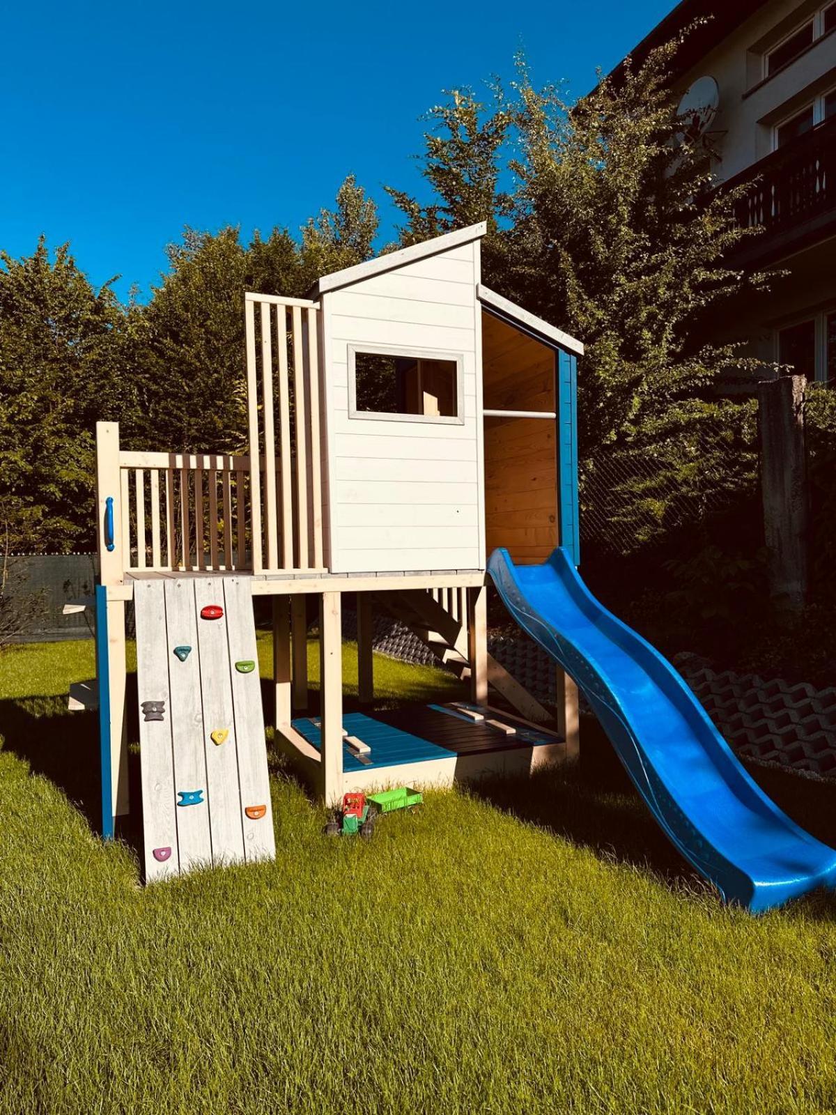 Villa Beskidzka 100 - Sauna & Balia Z Jacuzzi Widok Na Gory I Jezioro Zywieckie Zarzecze  Exteriör bild
